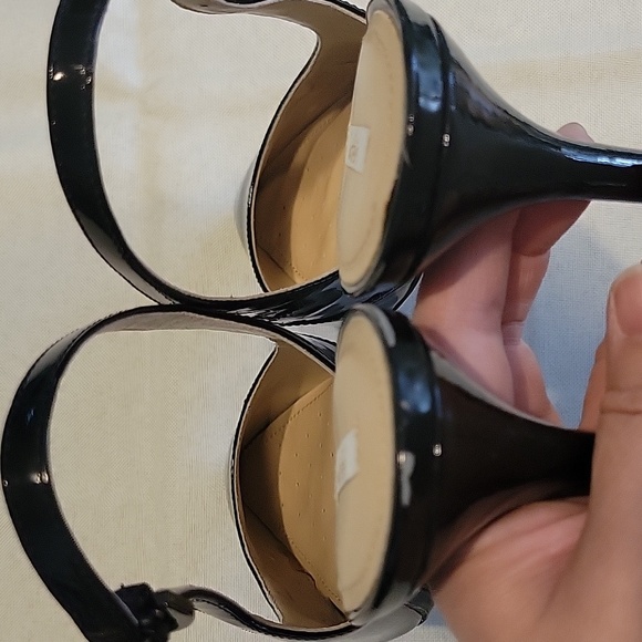 GEOX Patent Leather Slingback 2.5" mid-heels in black - Picture 5 of 9